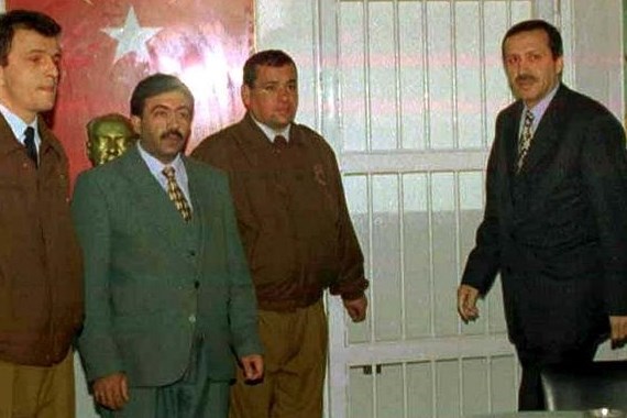 siirtten-cumhurbaskanligina-uzanan-yolculuk.jpg