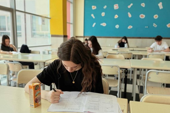 Sınav Başarısının Sırrı: Son Gün Çalışması mı, Psikoloji mi?