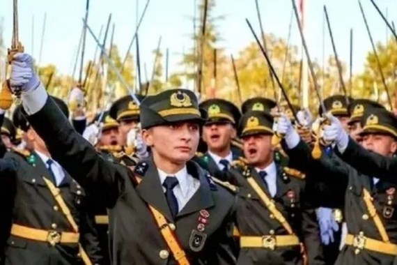 sorusturma-sona-erdi-kilicli-yemin-eden-tegmenlerin-akibeti-belli-oldu.jpg