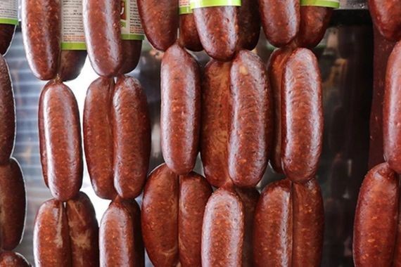 Sucukta büyük hile: Tüketiciyi aldatan sucuk markaları açıklandı