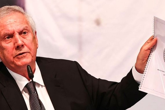 taraftarin-bekledigi-aciklama-geliyor-aziz-yildirim-patladi.jpg