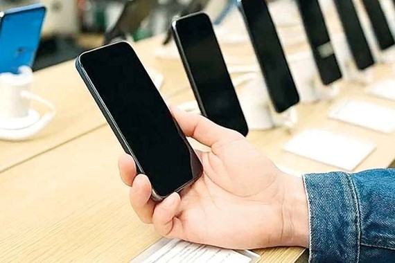 Telefonlarda 12 taksit ne zaman başlıyor? Cep telefonu alımında yeni dönem