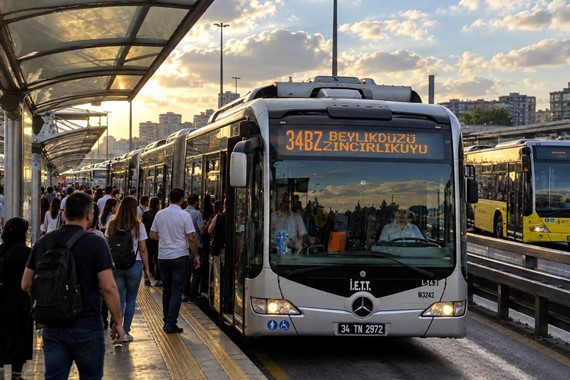 Toplu ulaşımda kurallar değişebilir! Otobüs, metro ve metrobüs için yeni düzenleme gündemde