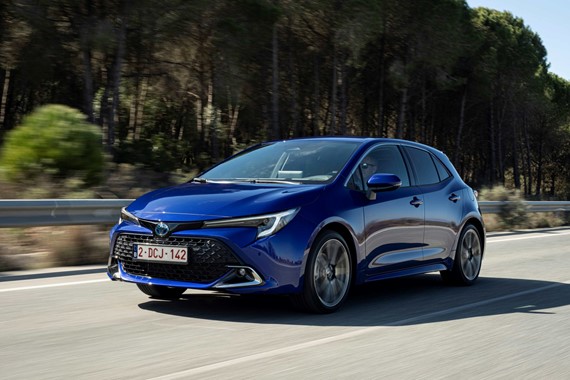 Ağustos 2026 Toyota Fiyat Listesi: Corolla, CH-R, Hilux ve Tüm Modeller Güncellendi!