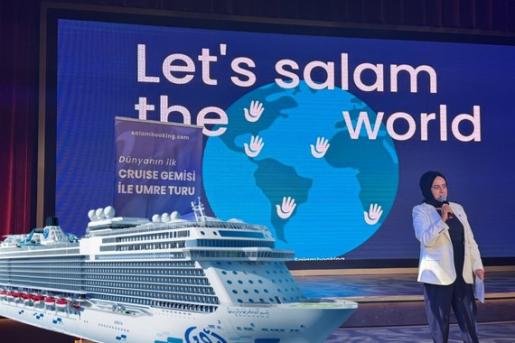 turkiyede-bir-ilk-muhafazakar-cruise-gemisi-ile-umre-seyahati.jpg