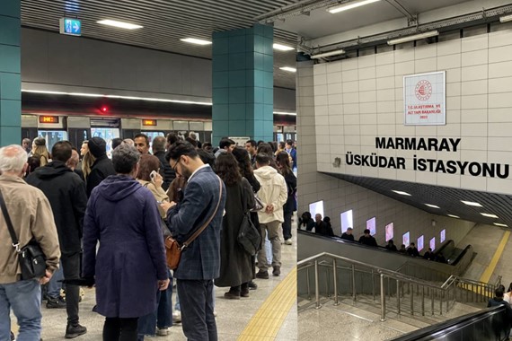 Üsküdar Marmaray'da ne oldu? Seferler neden aksıyor? 14 Ekim'de yaşanan olayın ayrıntıları