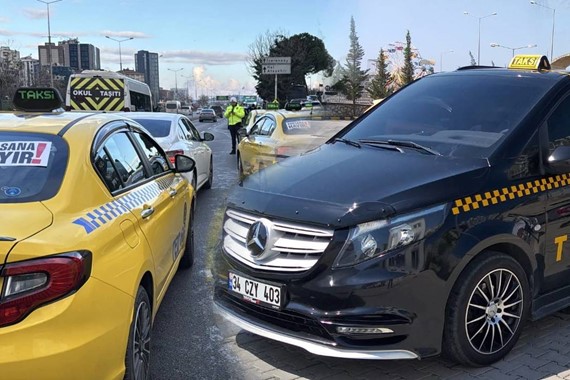 Taksicilerin VIP Araç İsyanı: Meslek Tehlikede mi? Yeni Karar Açıklandı!