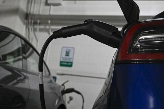 Yabancı elektrikli araçların savunma sanayii tesislerine girişi yasaklandı