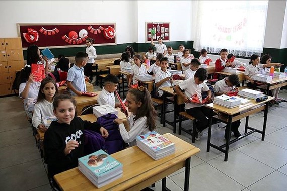 5 Haziran Okullar Tatil mi? MEB Yarın Okulları Tatil Etti mi?