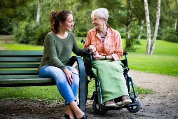 Yaşınızdan Daha Yaşlı Hissediyor Olabilir Misiniz? Yaşlı Hissetmenizin Ardındaki 5 Neden