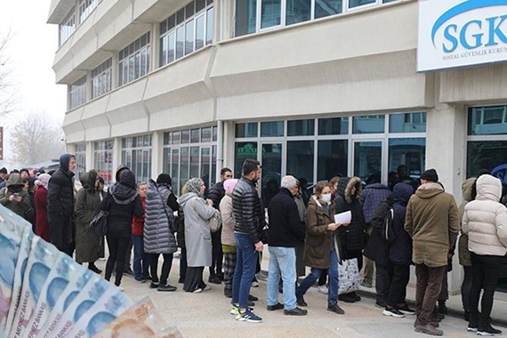 Yeni Emekliler ve EYT'liler Dikkat: Bayram İkramiyesinde Hak Kaybı Yaşamamak İçin Kritik Tarih!