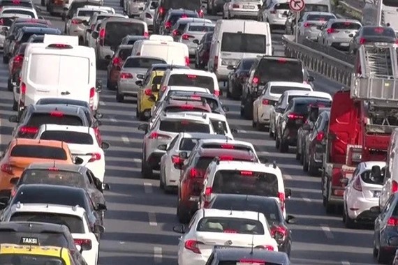 Yeni Trafik Düzenlemesi 2026: Bunu Yapan Sürücülerin Ehliyeti Tamamen İptal Olacak!