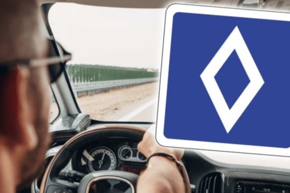yeni-trafik-levhasi-geliyor-bu-isareti-gorurseniz-yandiniz.jpg