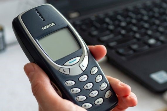 Eski tuşlu telefonlar altın değerine satılıyor