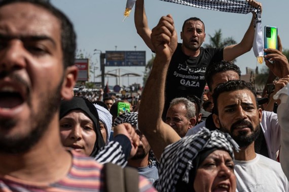 yine-yapti-yapacagini-gazze-protestolarina-en-agir-baski-o-arap-ulkesinden.jpg
