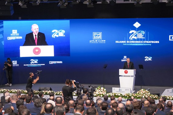 2-global-islami-ekonomi-zirvesi-yapildi.jpg