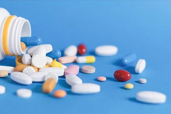 asiri-antibiyotik-kullanimi.jpg