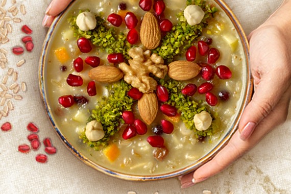asureyi-sicak-yemek.jpg