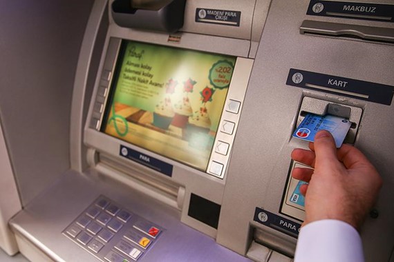 atm-para-cekme-2.jpg