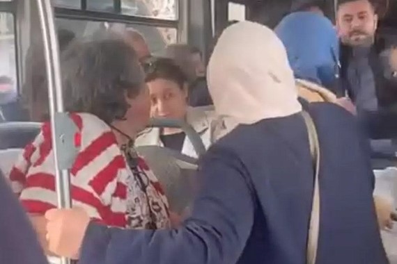 bursa-otobus-soforu-isirildi.jpg
