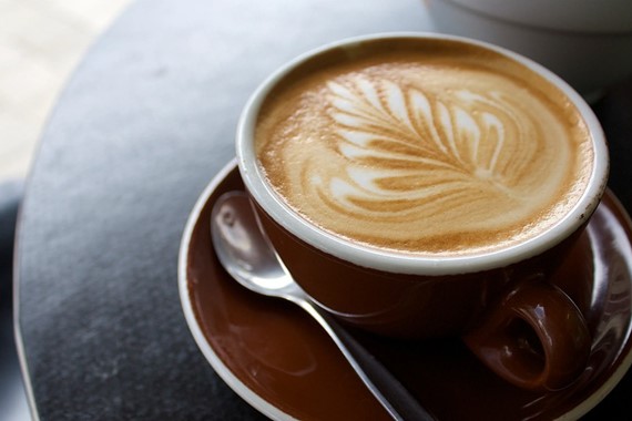 flat-white-ipeksi-icim.jpg