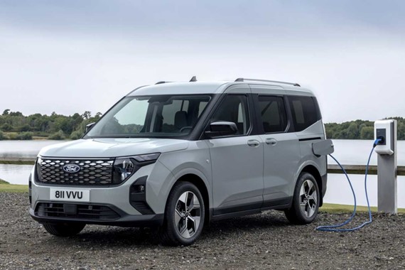 ford-tourneo-courier-ekim-firsati.jpg