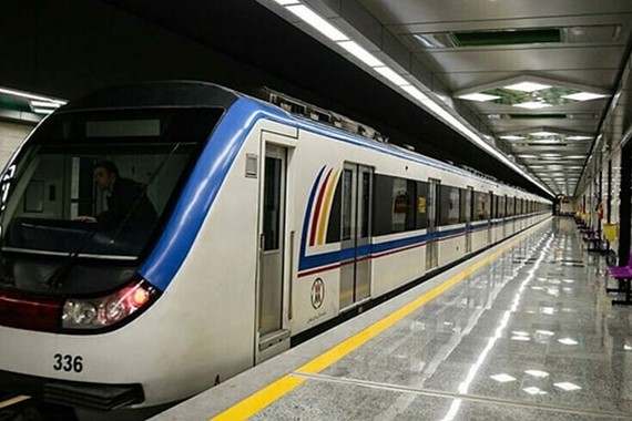 gayrettepe-metrosu-kapali.jpg