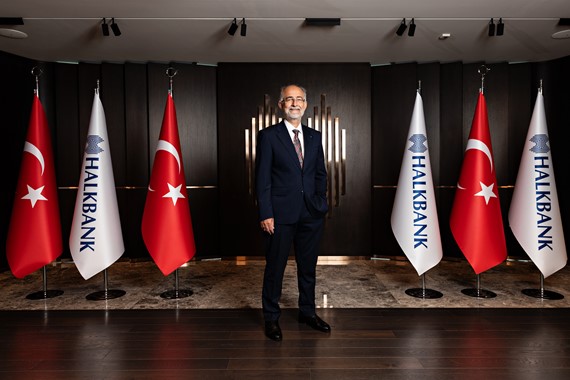 halkbank-88-yasinda-2.jpg