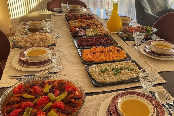 iftar-sofrasi-hatalari.jpg