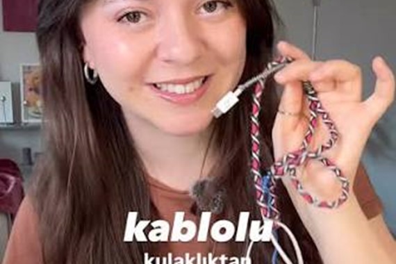 kablolu-kulaklik-takanlar.jpg