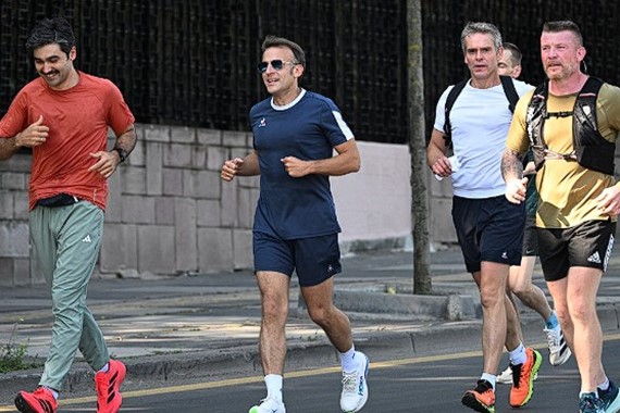 macron-sabah-sporu.jpg