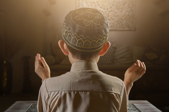 ramazan-bayrami-namazi-saat-kacta-bayram-namazi-nasil-kilinir-helal-plartform-434.png