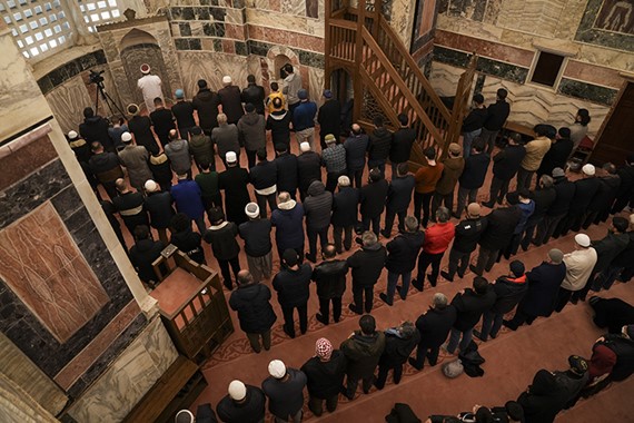 teravih-namaz-18-subat.jpg