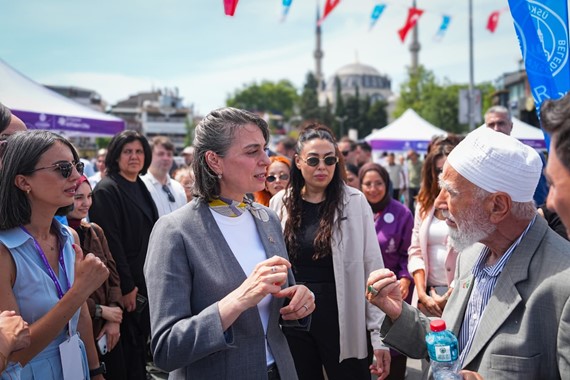 uskudar-kariyer-fuarinda-dev-bulusma-2.jpeg
